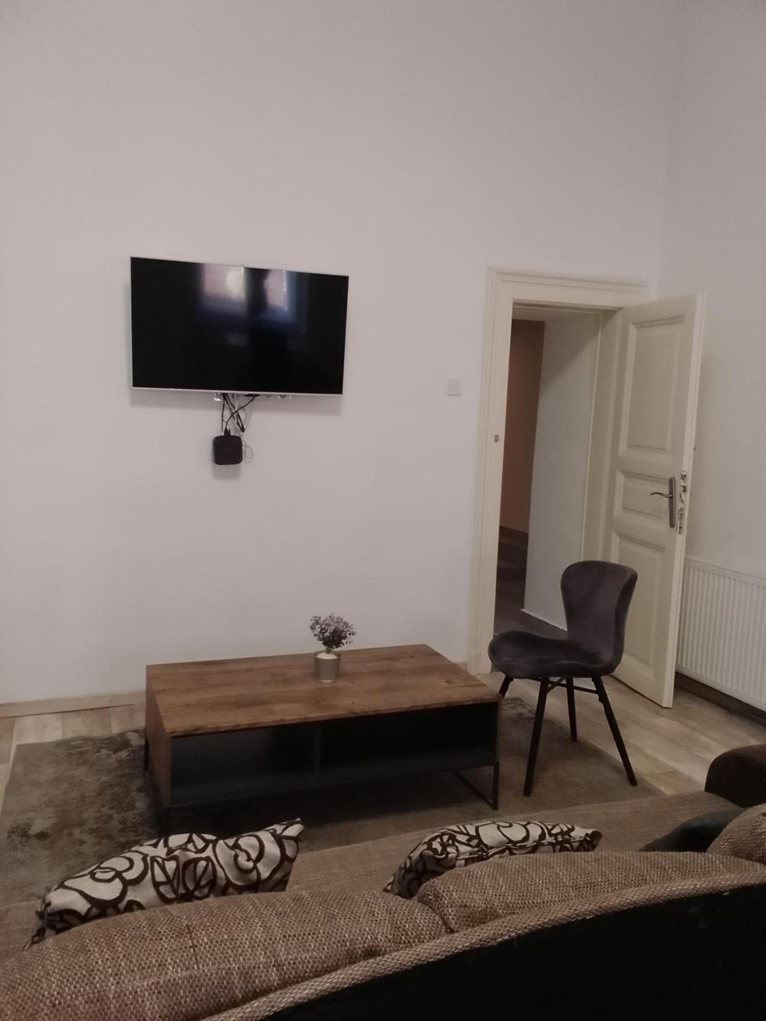 Viva Budapest Apartman Kültér fotó